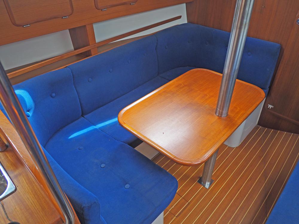 Salon, Accommodatie